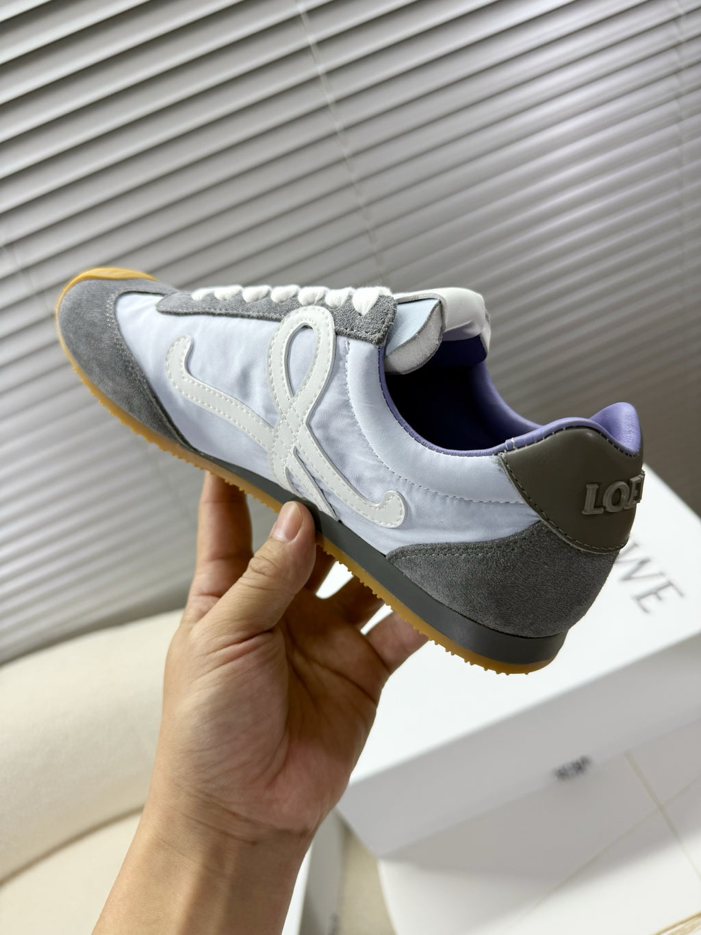 Loe 25fw all-match shoe