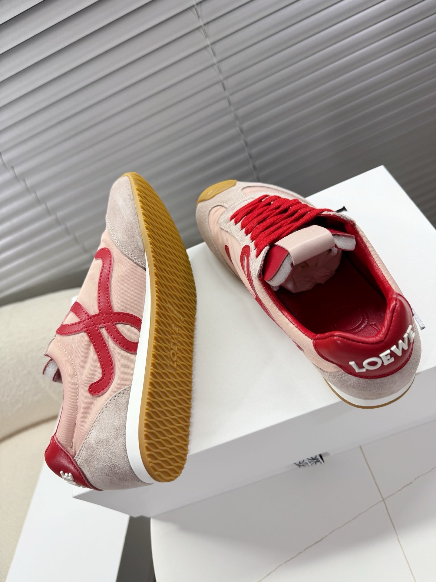 Loe 25fw all-match shoe