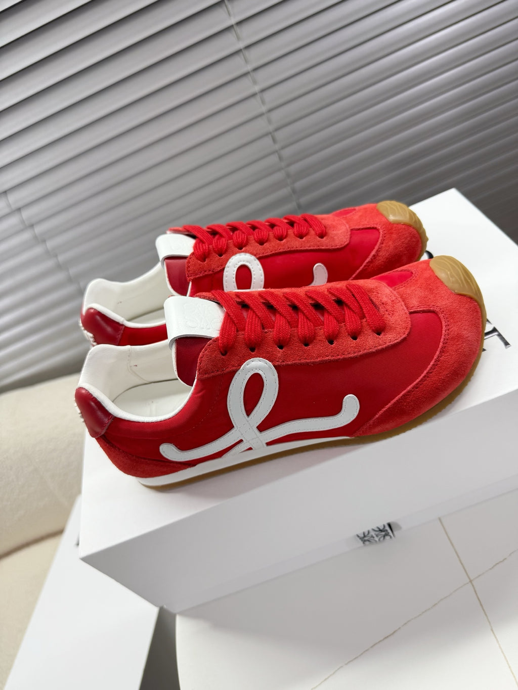 Loe 25fw all-match shoe