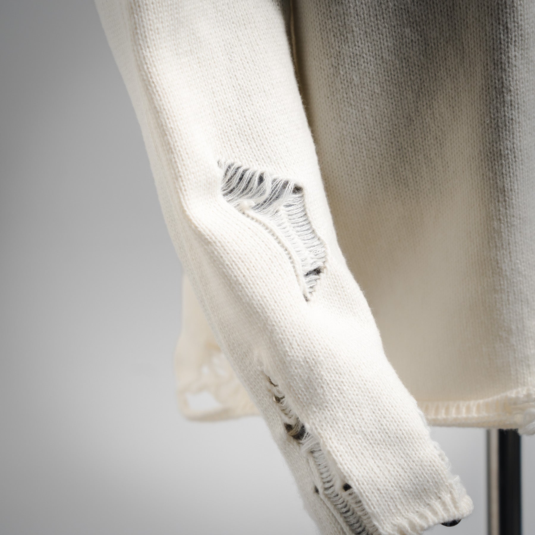 Chrome 25fw embroidered sweater