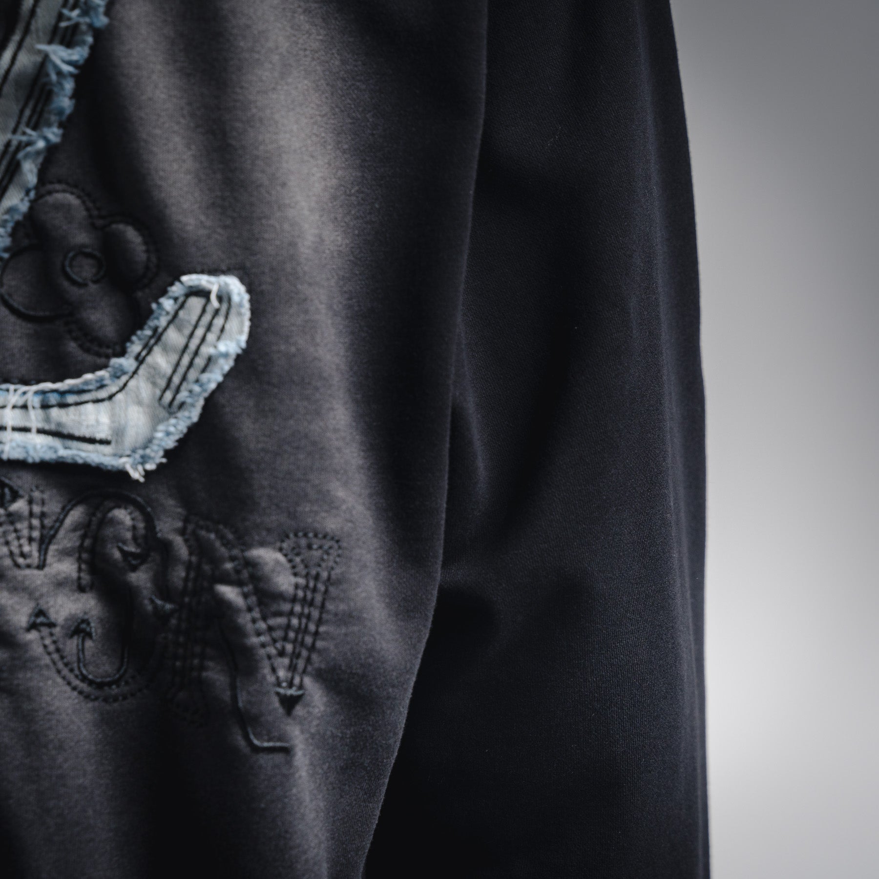 Louis 25fw embroidered hoodie