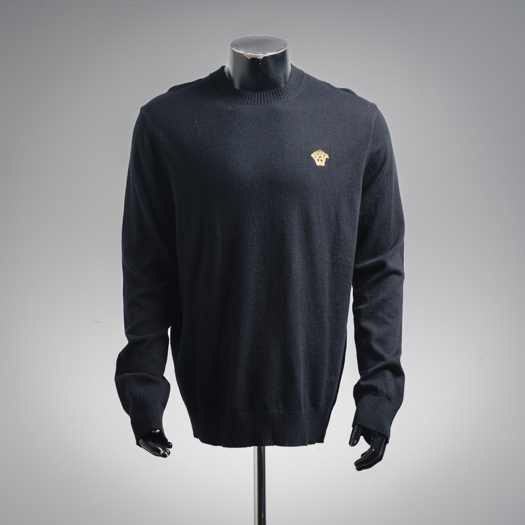 Versa 25fw all-match sweater