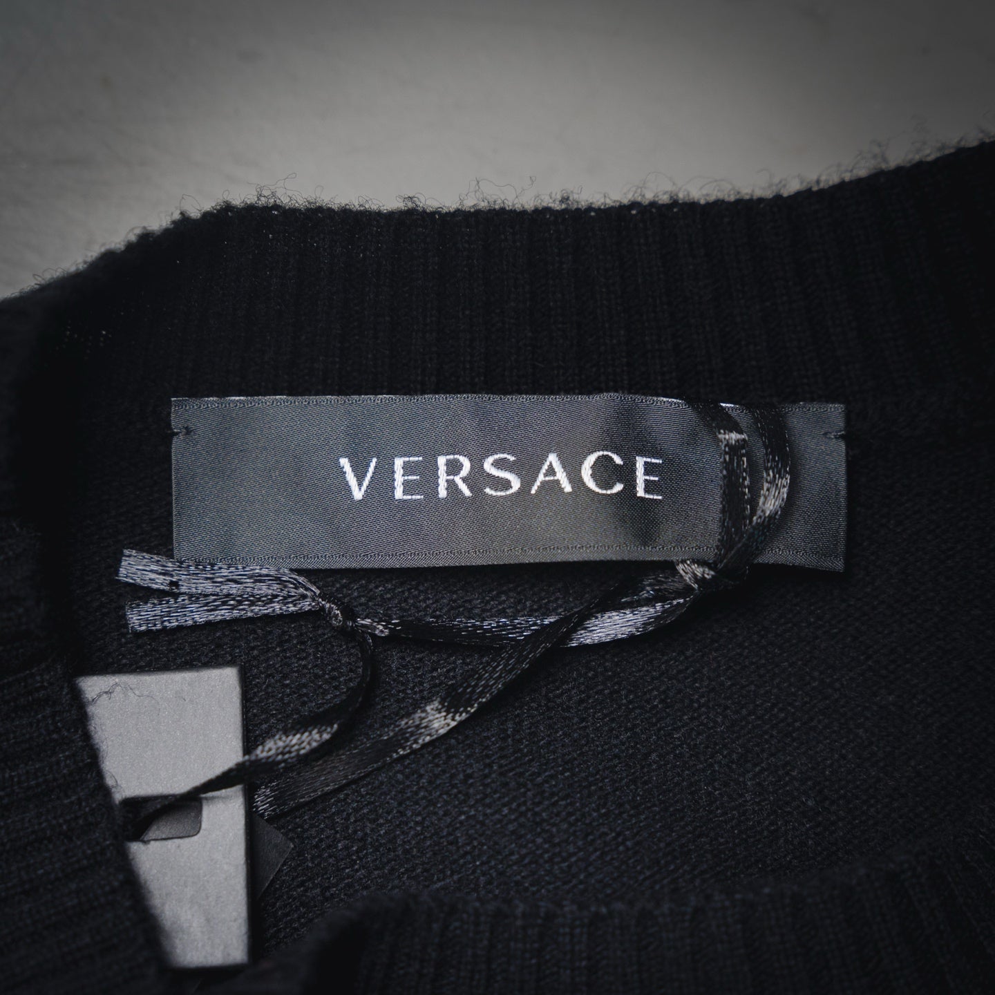 Versa 25fw all-match sweater