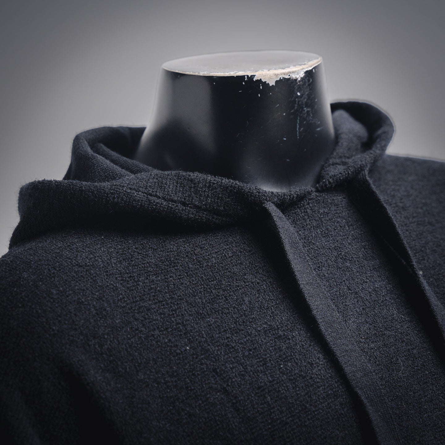 Loe 25fw hoodie sweater