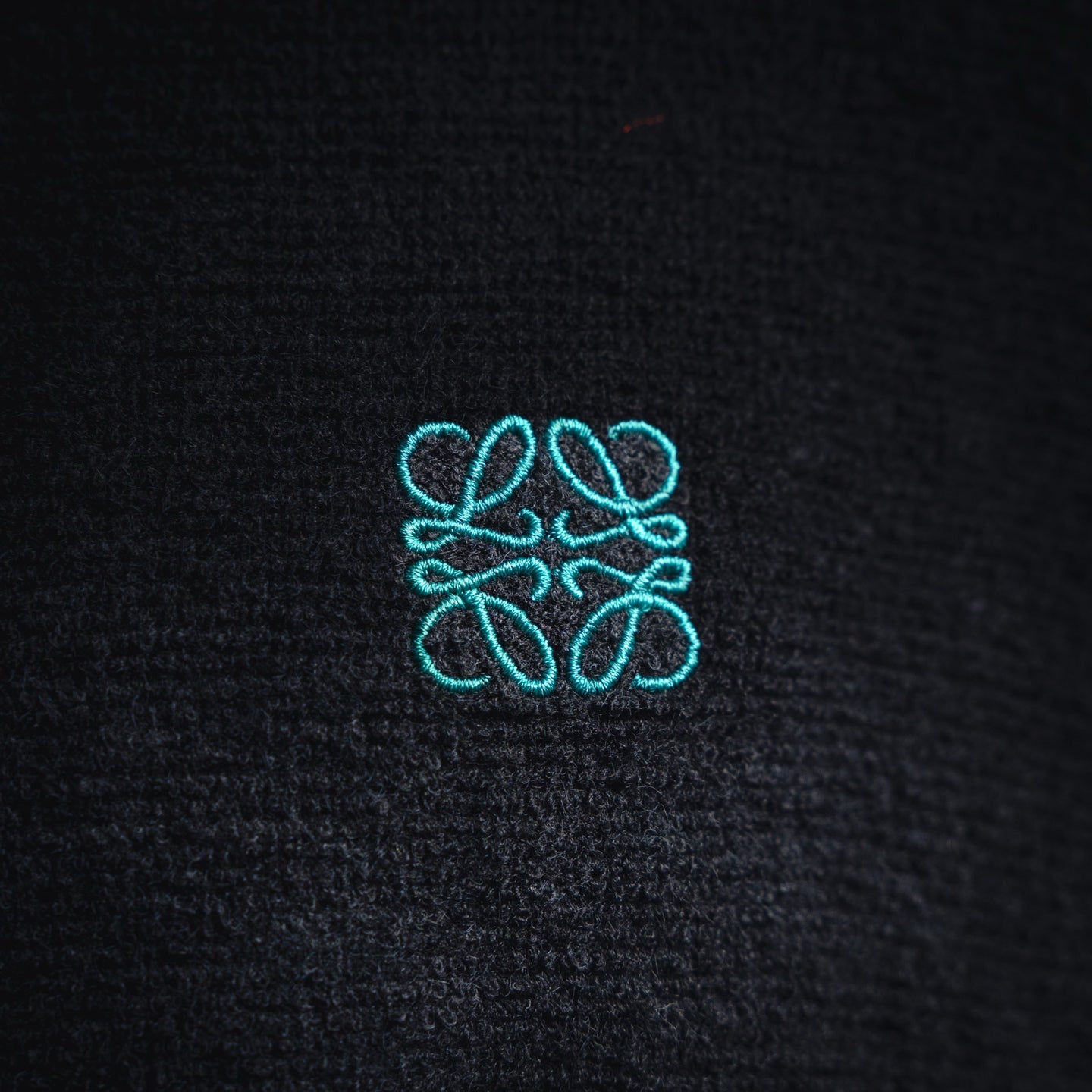 Loe 25fw hoodie sweater