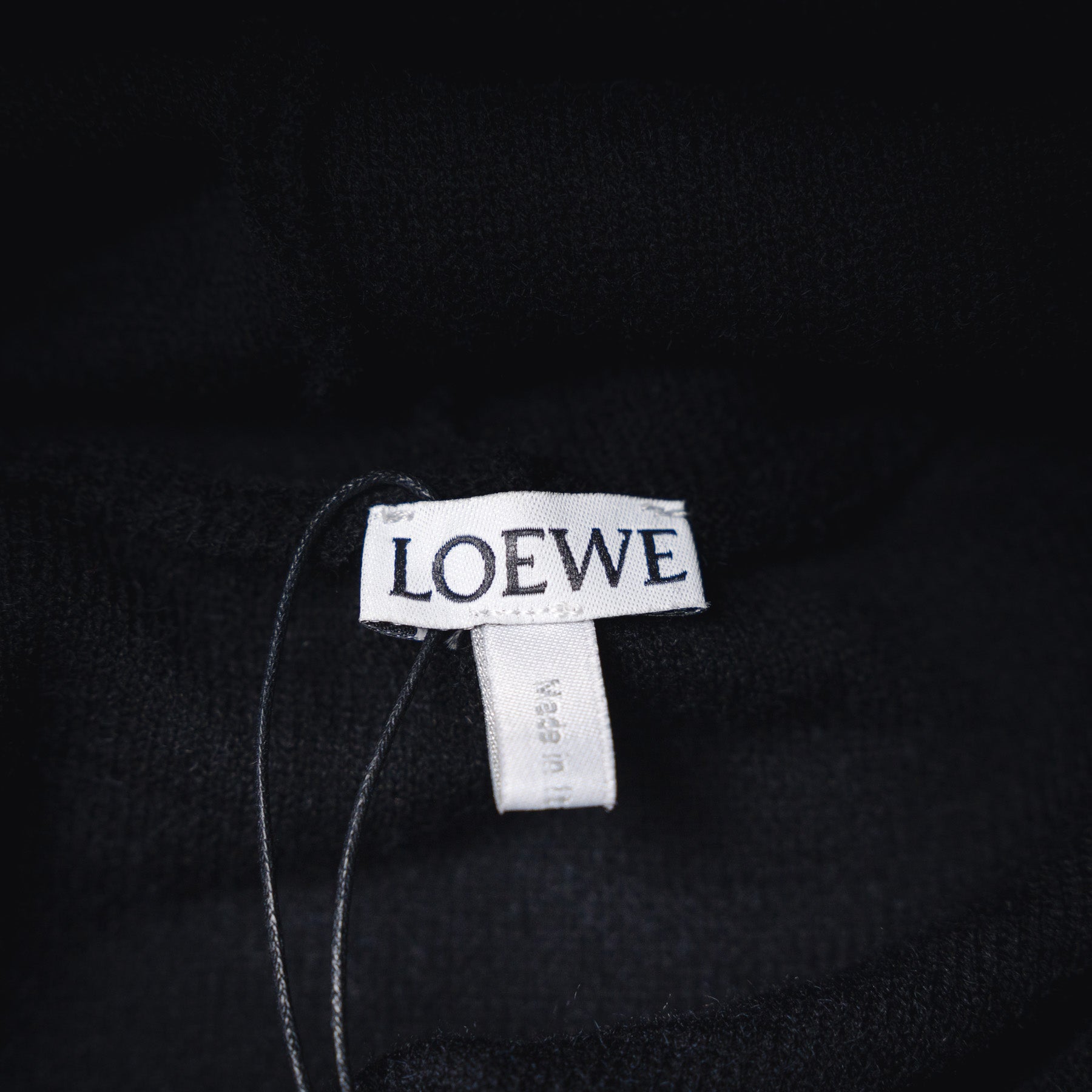Loe 25fw hoodie sweater