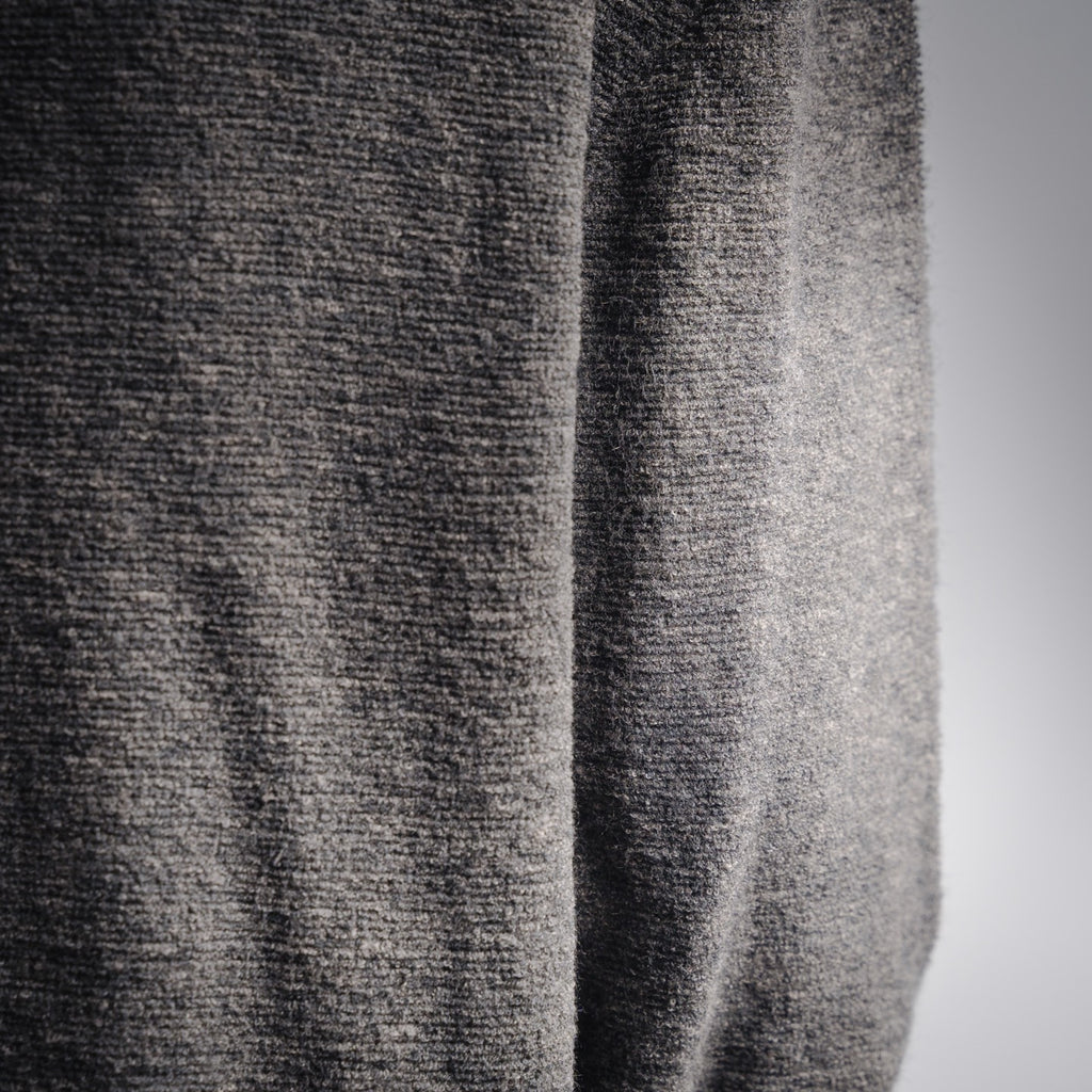 Loe 25fw hoodie sweater