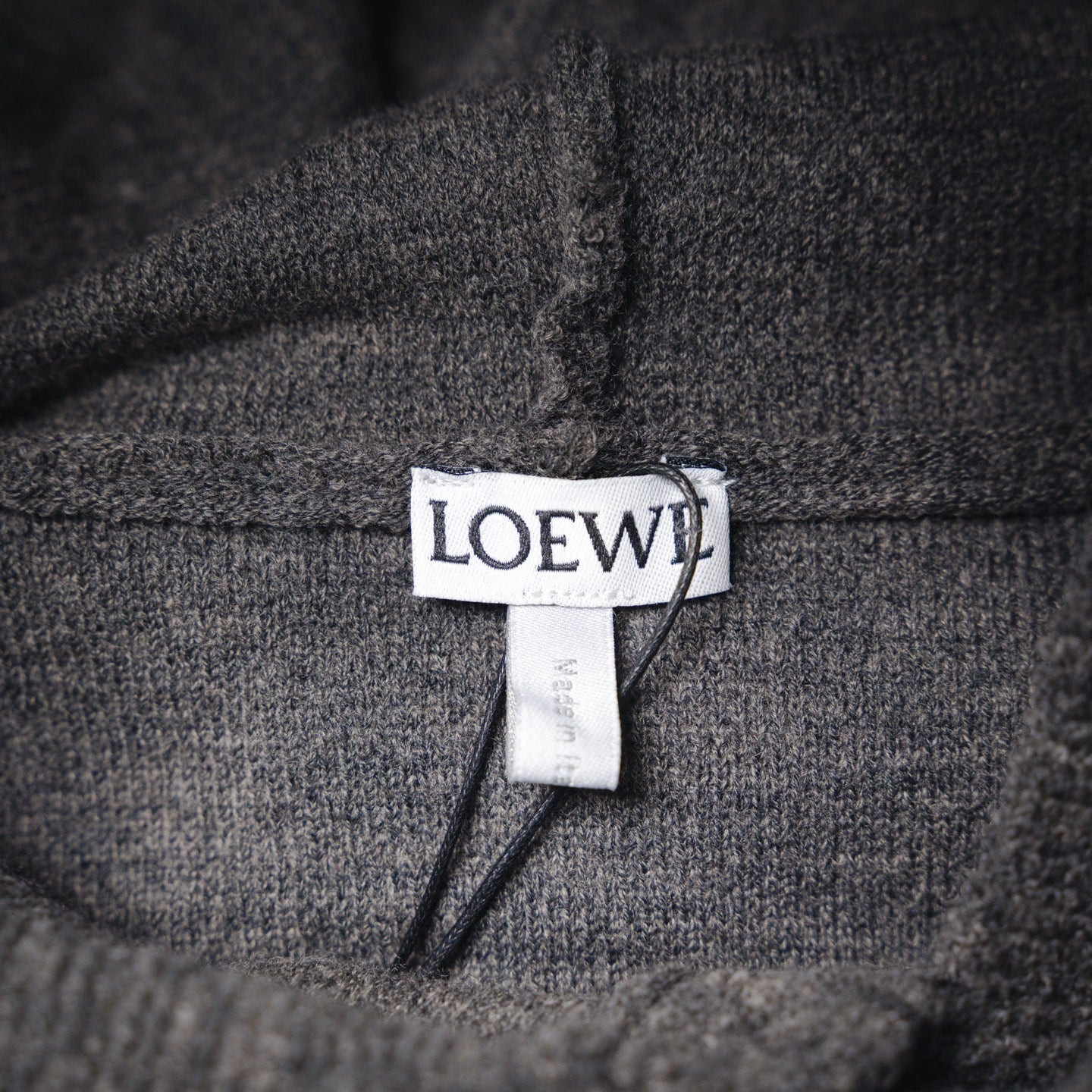 Loe 25fw hoodie sweater