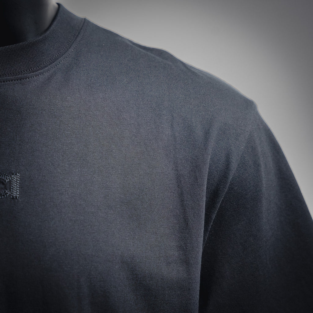 Guc 25fw embroidered t-shirt