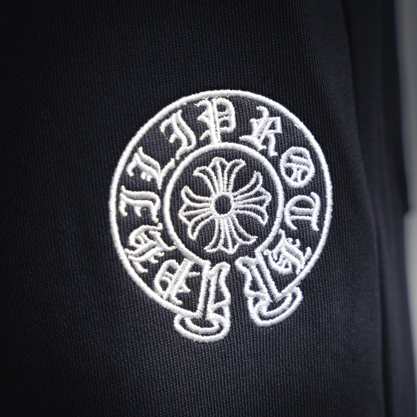 Chrome 25fw printed pants