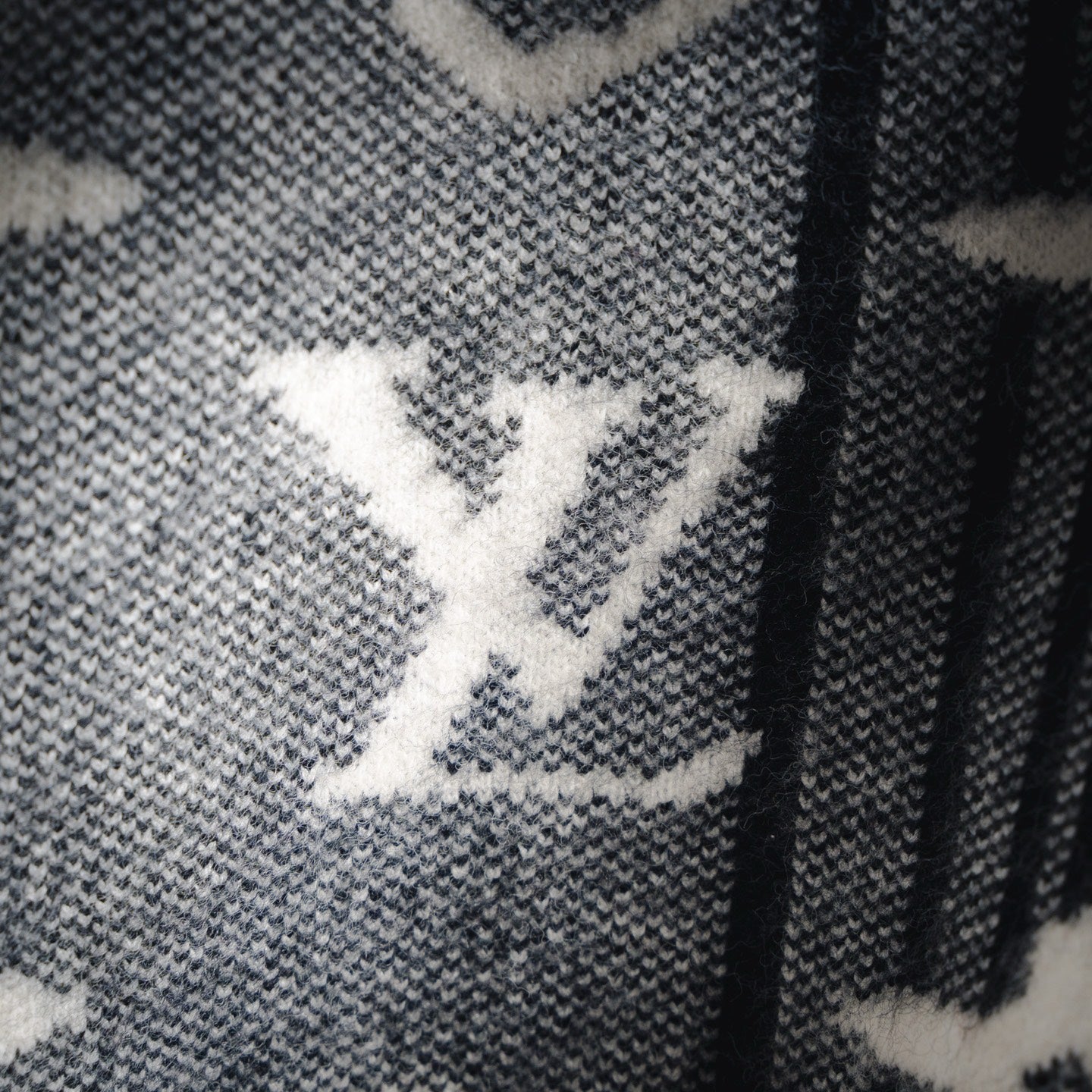 Louis 25fw jacquard cardigan