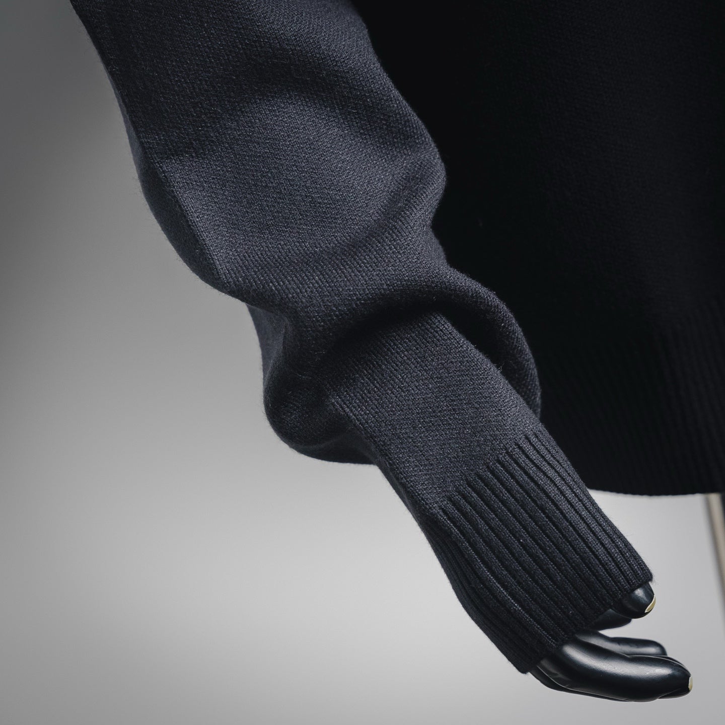 CD 25fw embroidered sweater