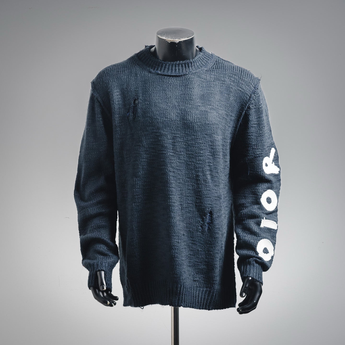 CD 25fw embroidered sweater