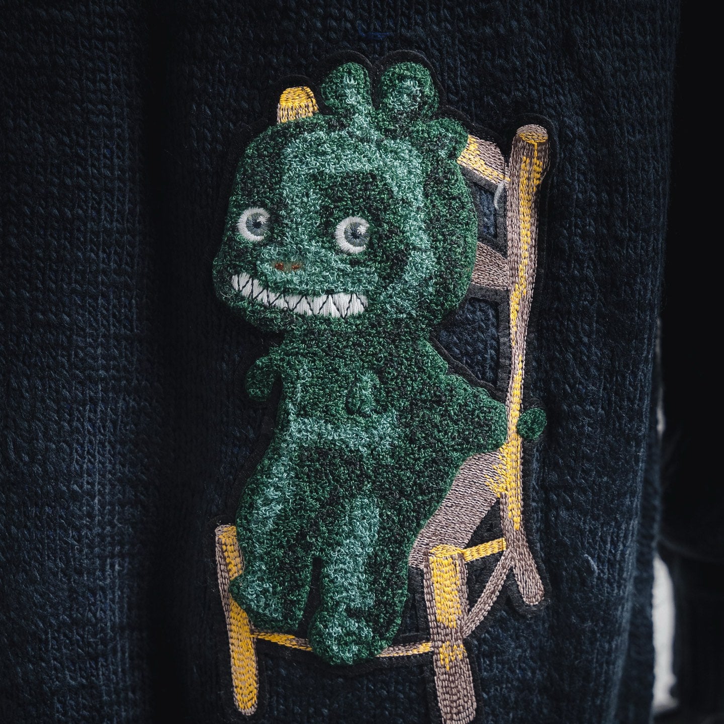 CD 25fw embroidered sweater