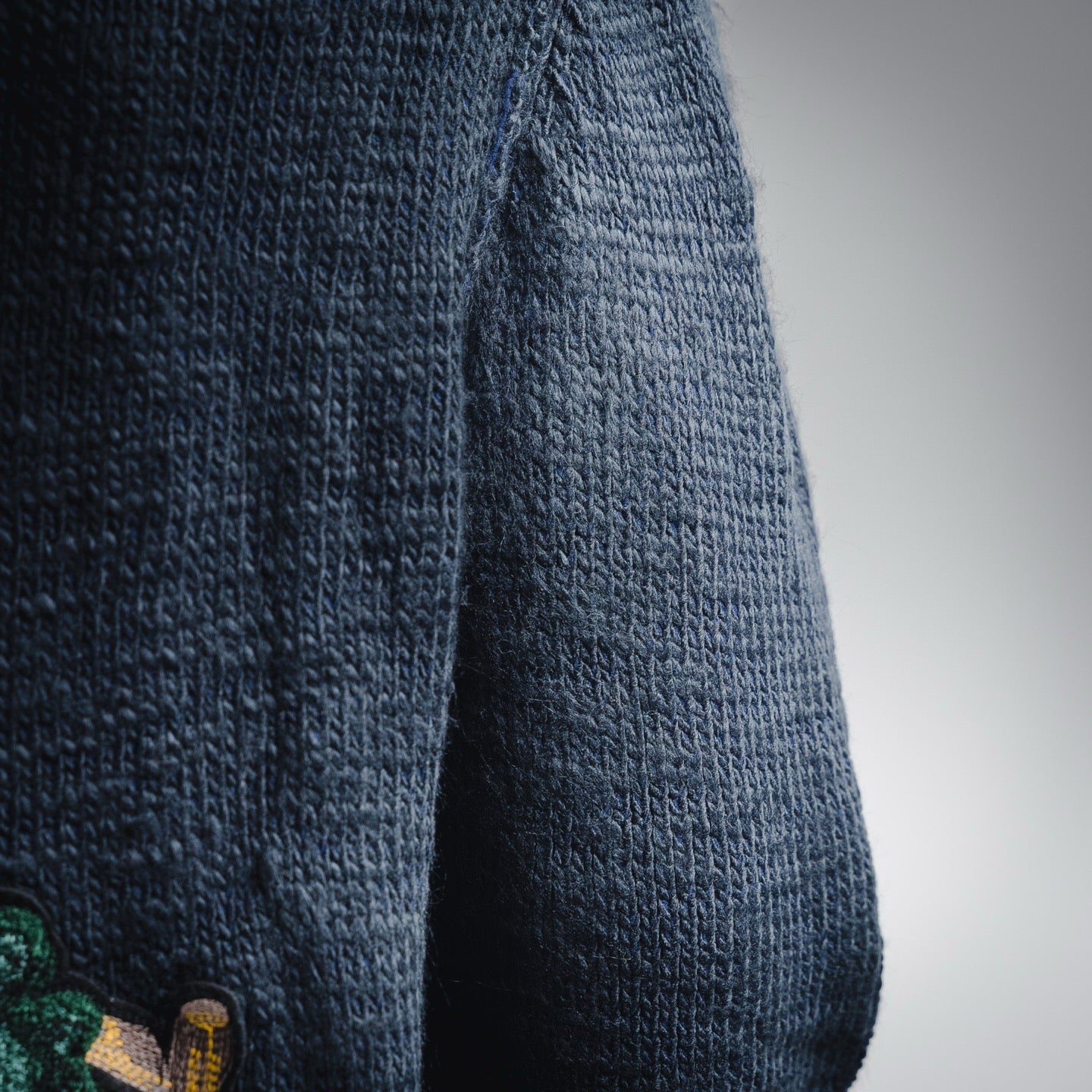 CD 25fw embroidered sweater