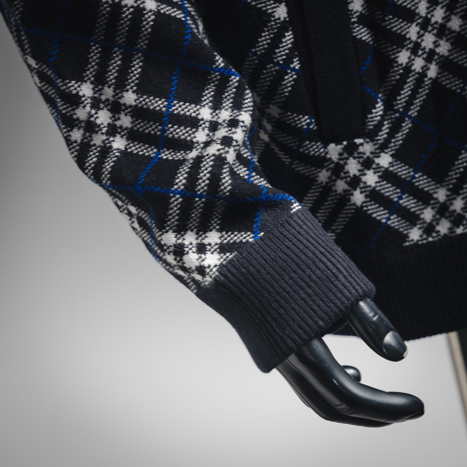 Burbery 25fw plaid cardigan