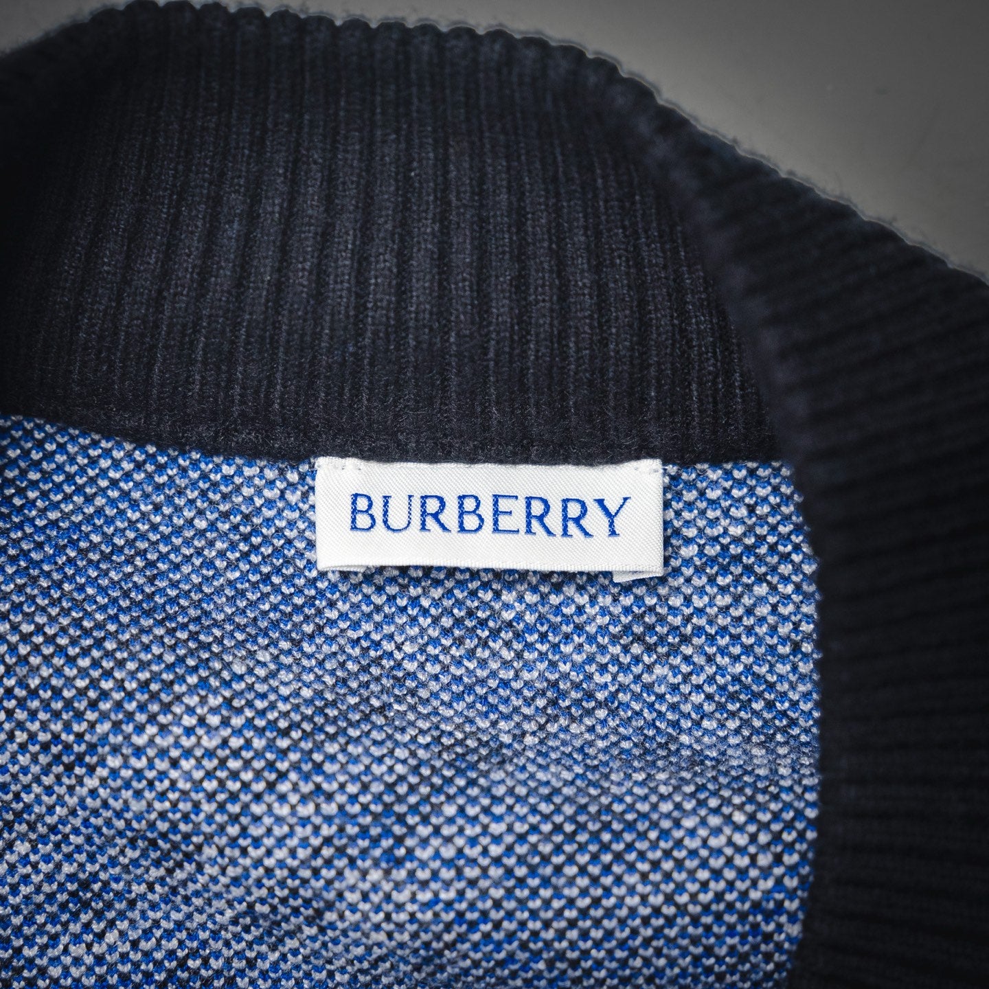 Burbery 25fw plaid cardigan