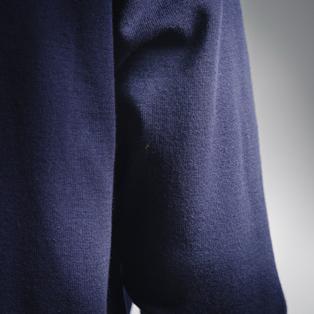 Guc 25fw leisure sweater