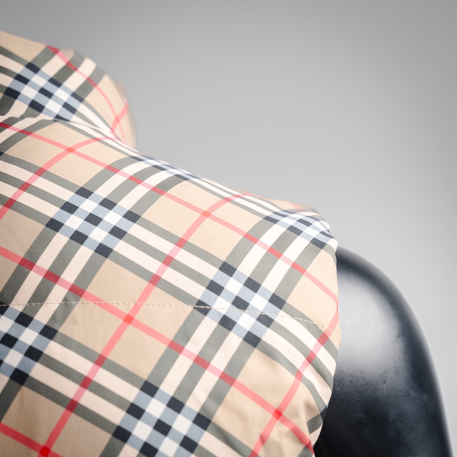 Burbery 25fw down vest