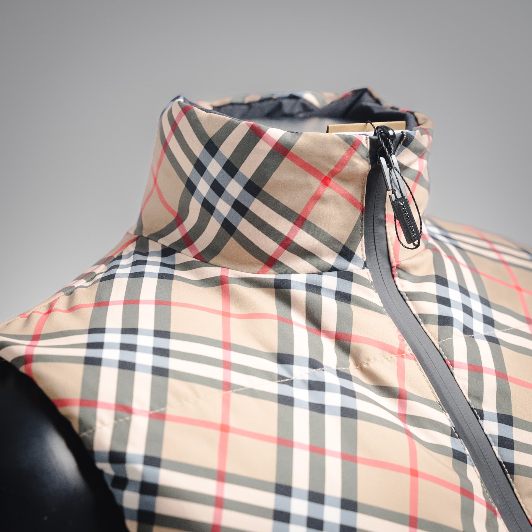 Burbery 25fw down vest