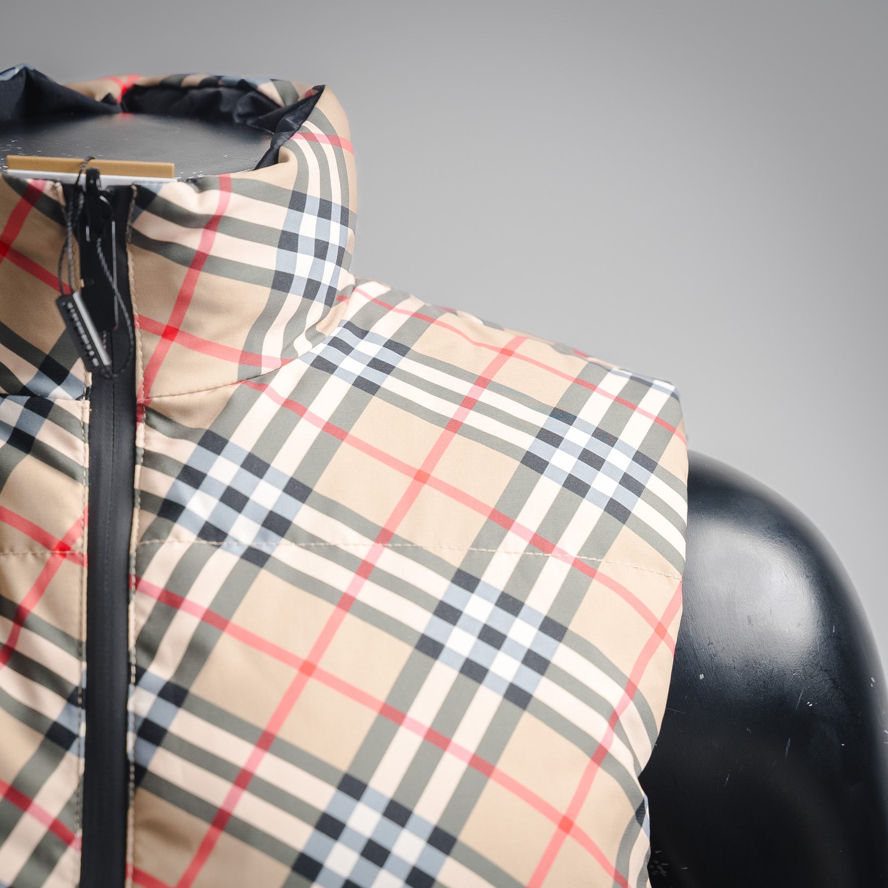 Burbery 25fw down vest