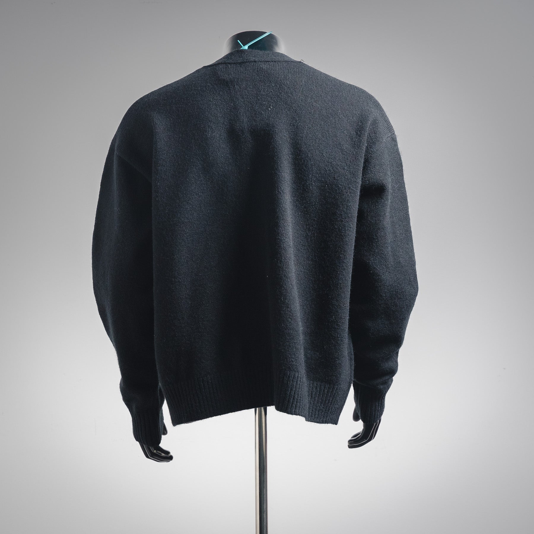 Well 25fw knitted cardigan