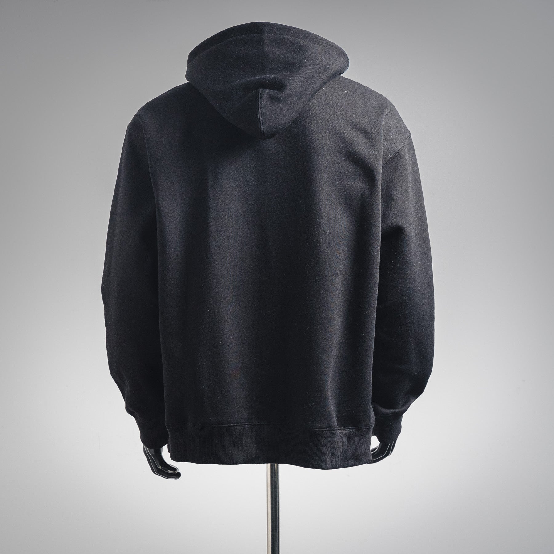 Nik 25fw embroidered hoodie