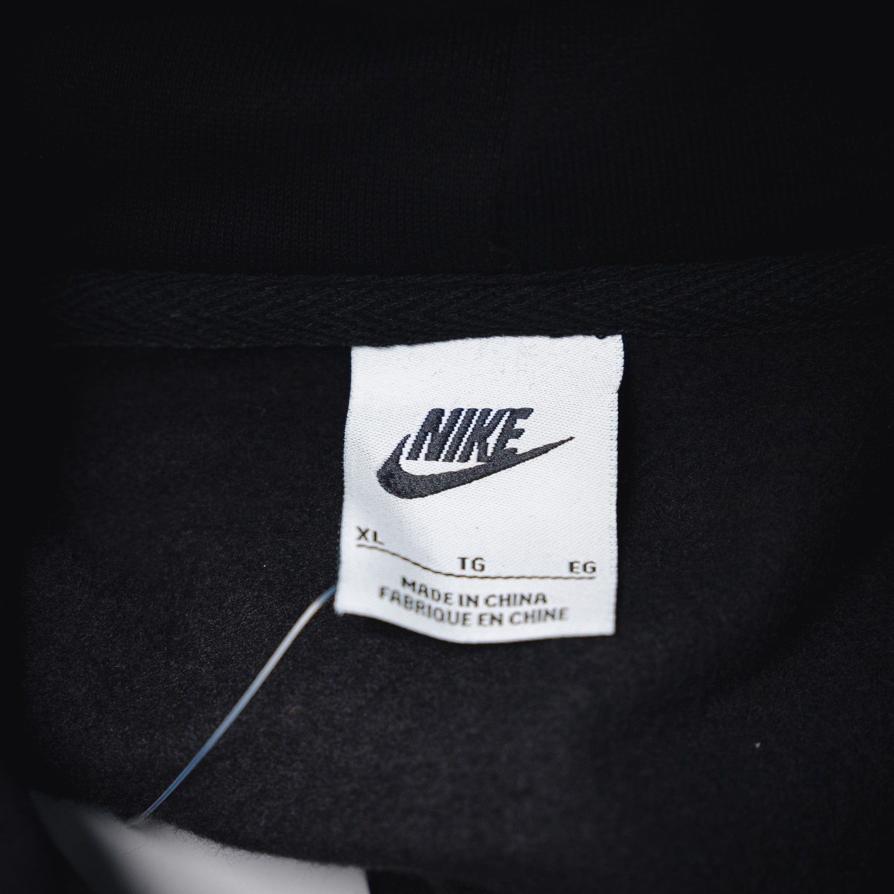 Nik 25fw embroidered hoodie