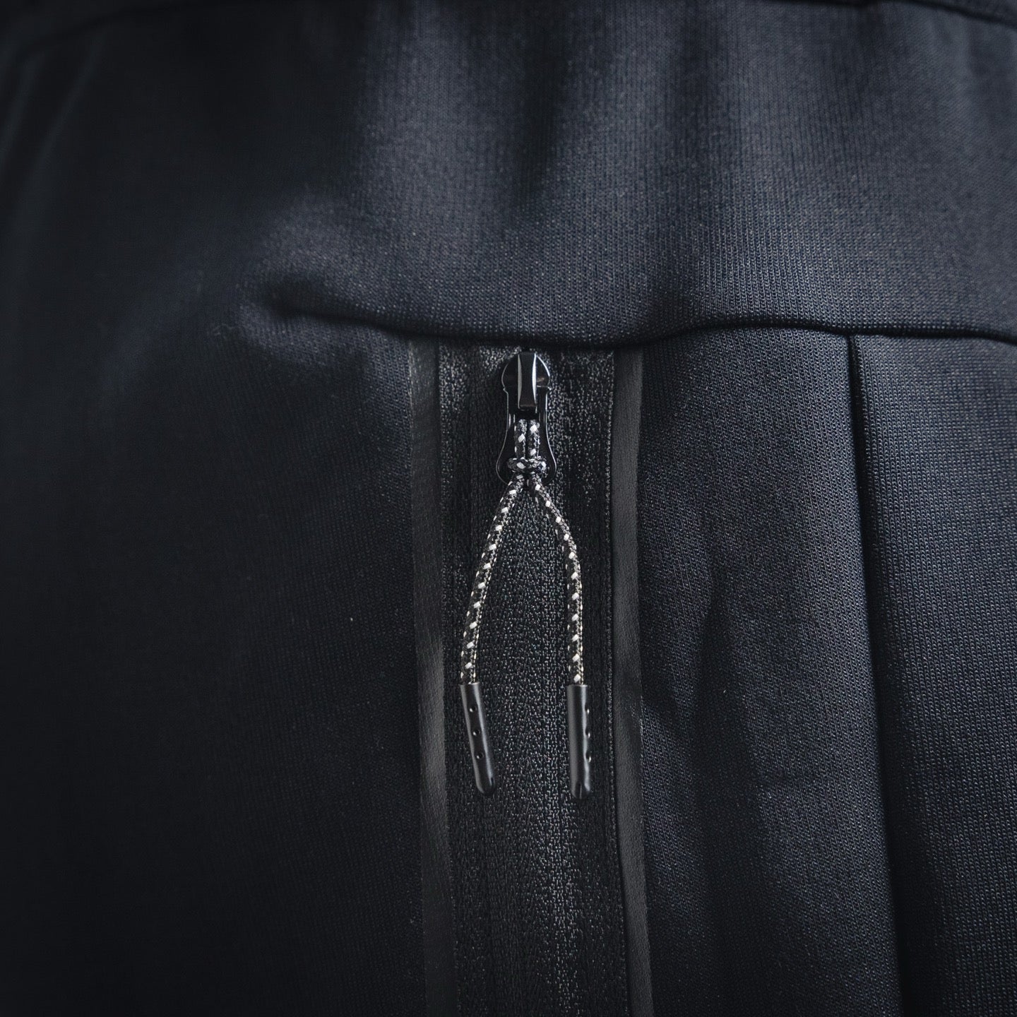 Adi 25fw leisure pants