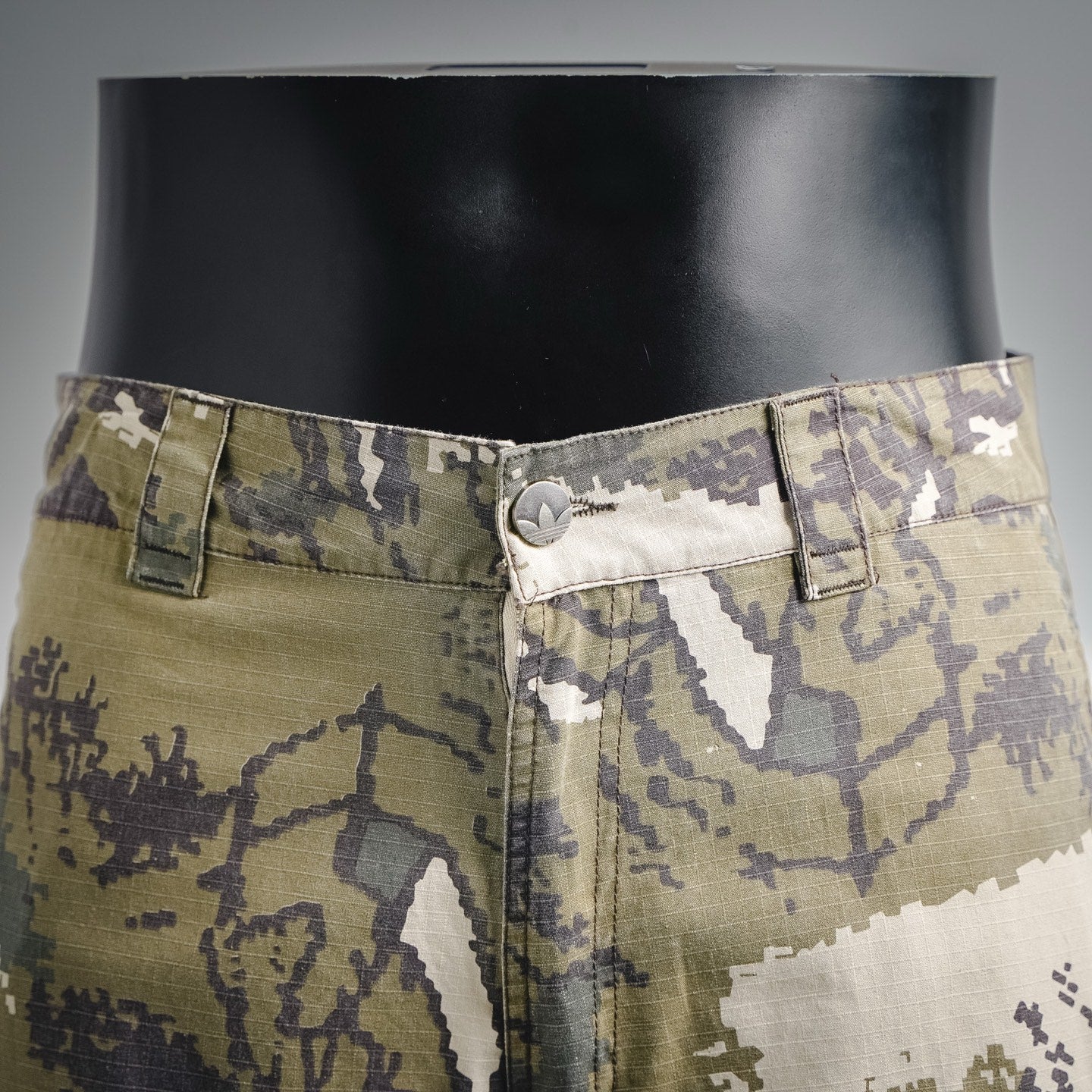 Adi 25fw all-match pants