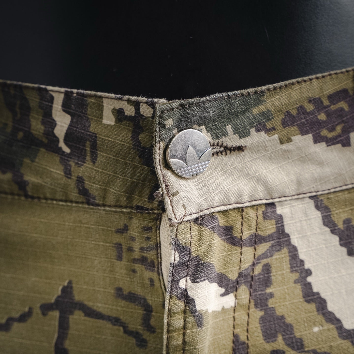 Adi 25fw all-match pants