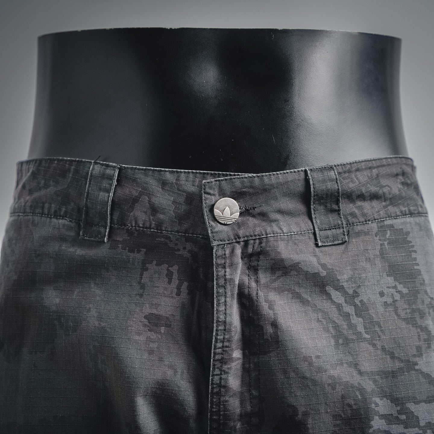 Adi 25fw all-match pants