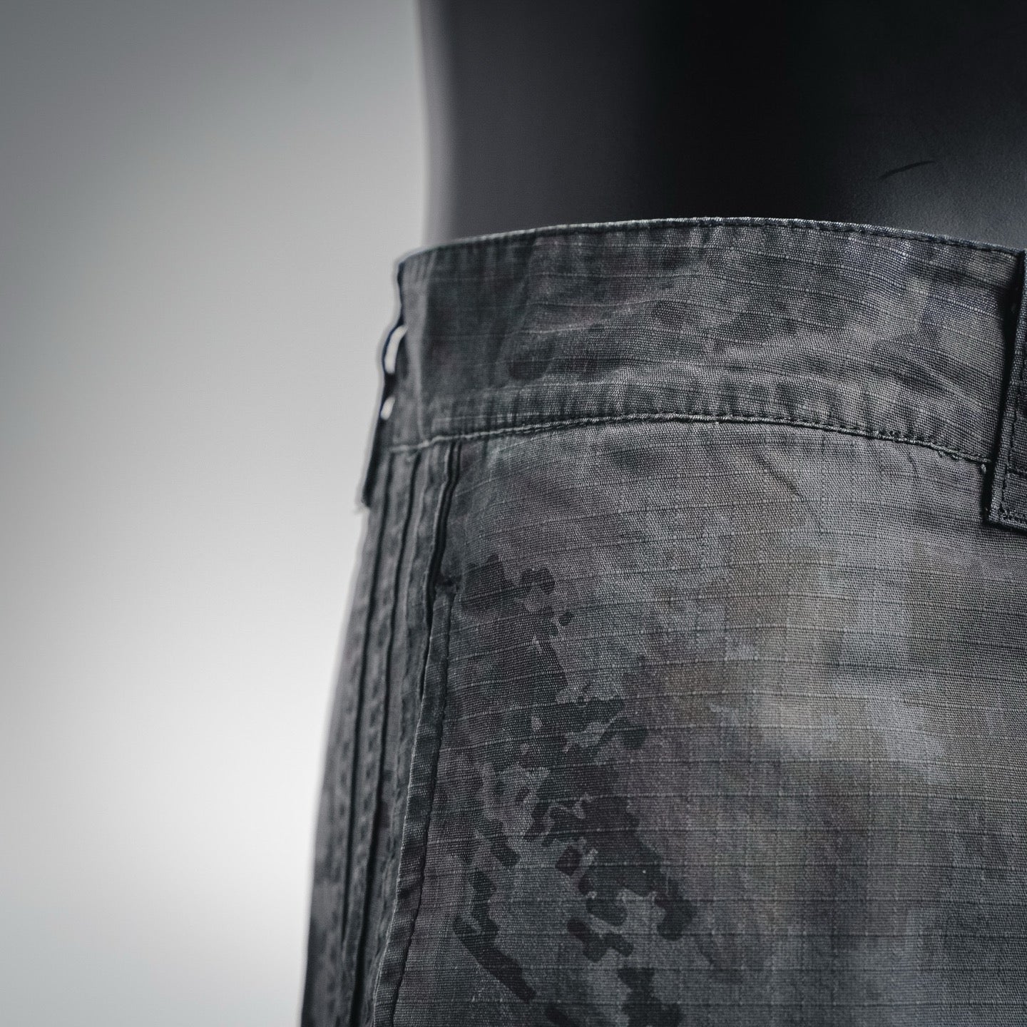 Adi 25fw all-match pants