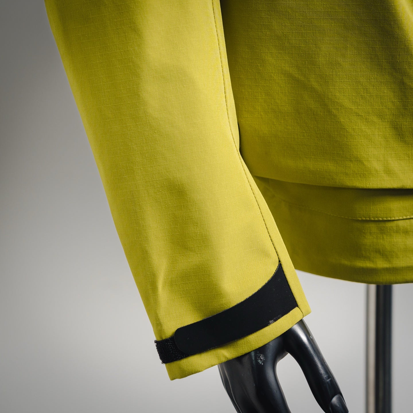 Kolon 25fw windproof jacket