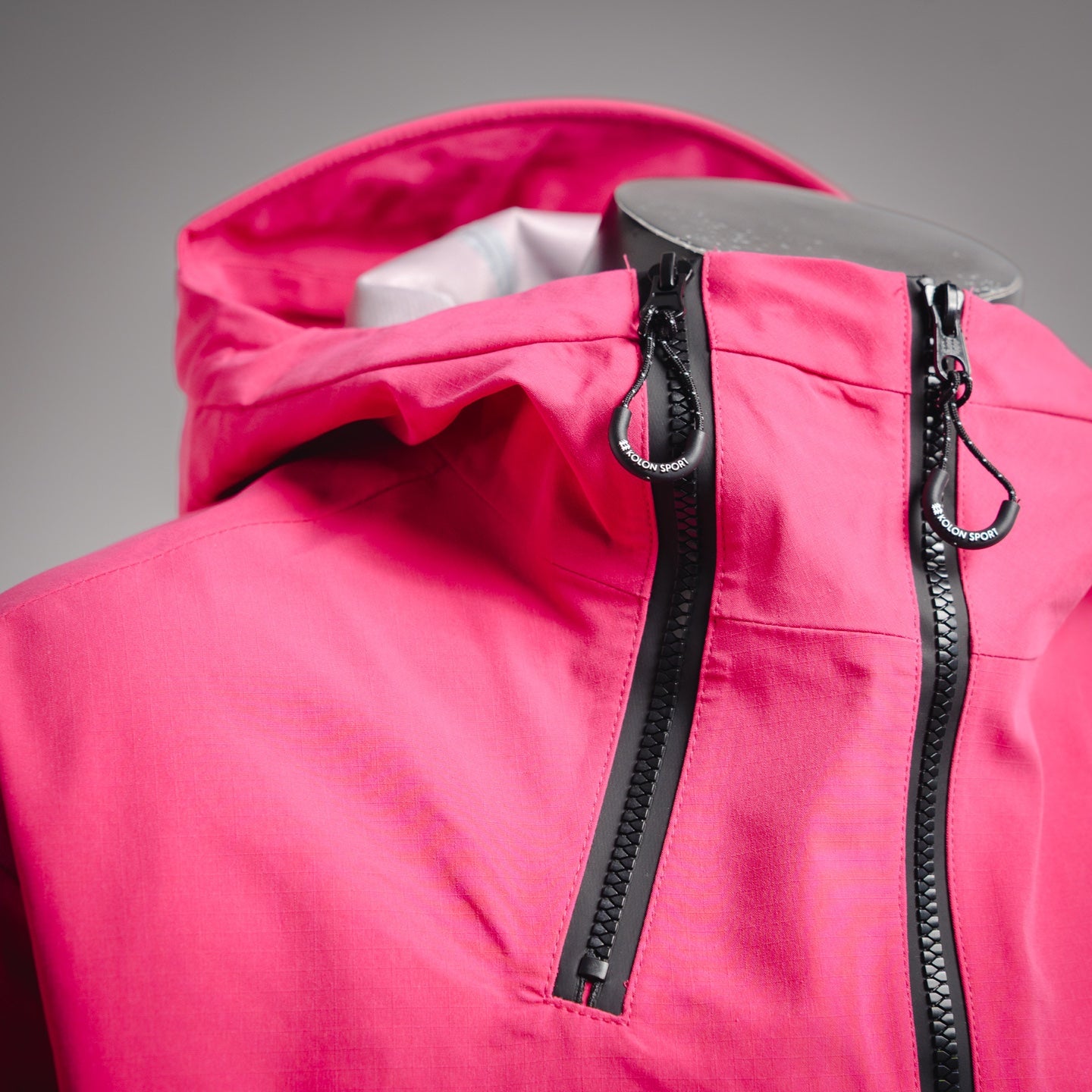 Kolon 25fw windproof jacket