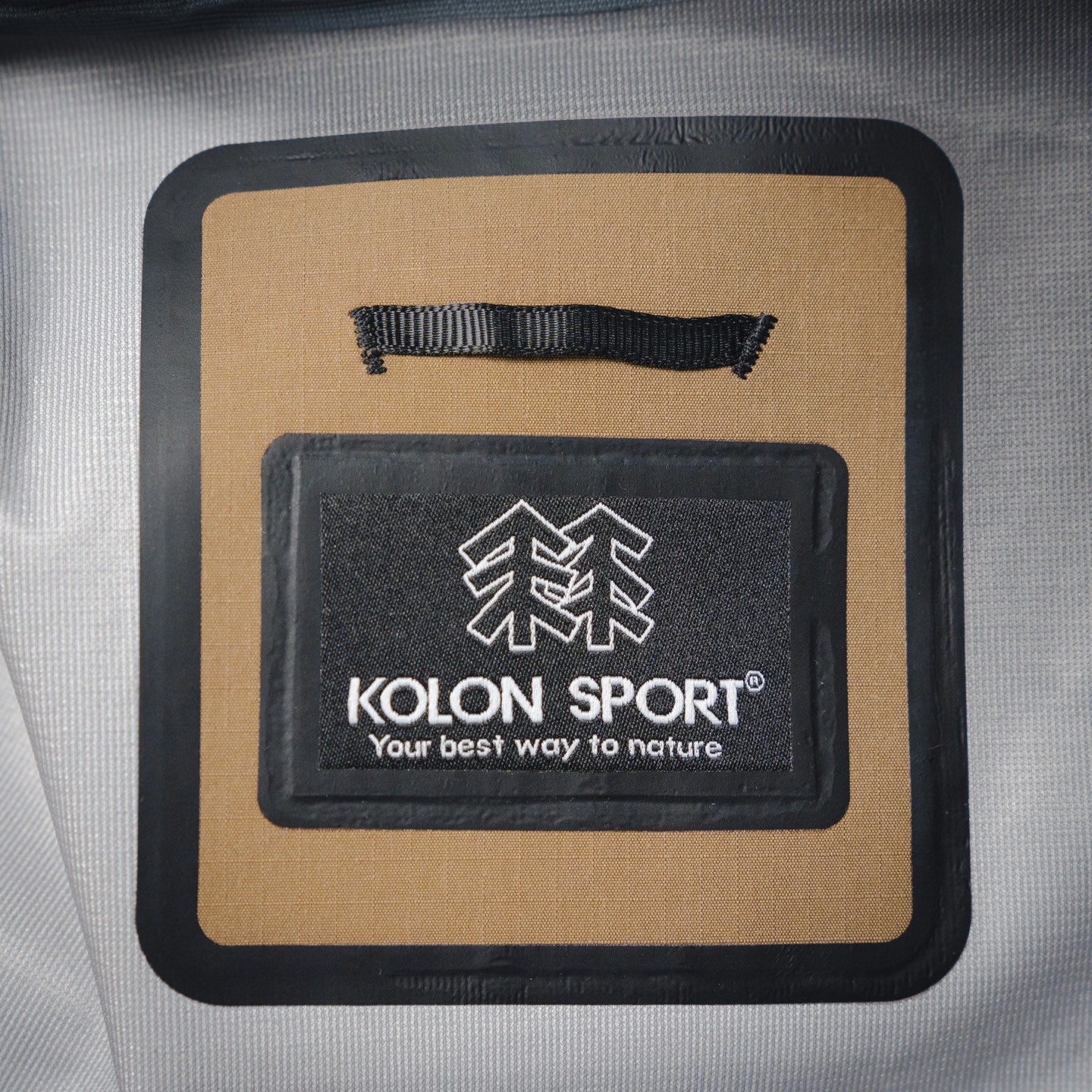 Kolon 25fw windproof jacket