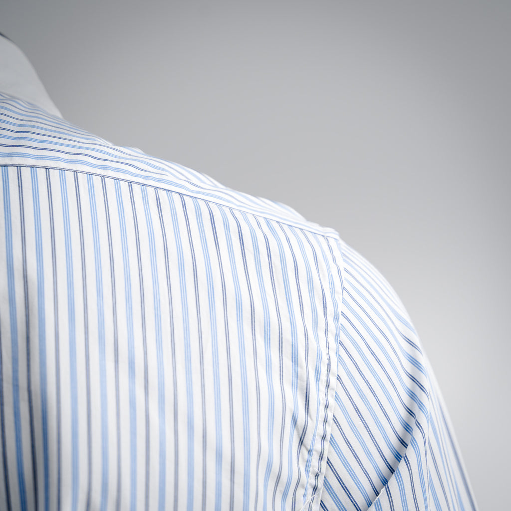 Miu 25fw all-match shirt