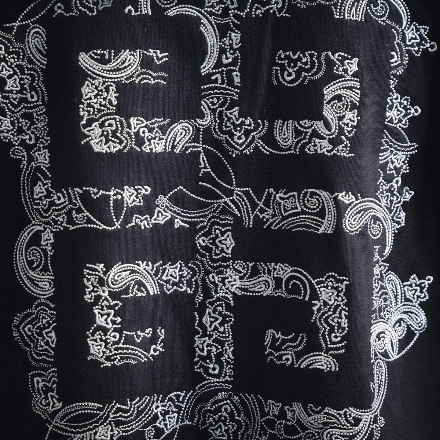 Give 25fw embroidered shirt