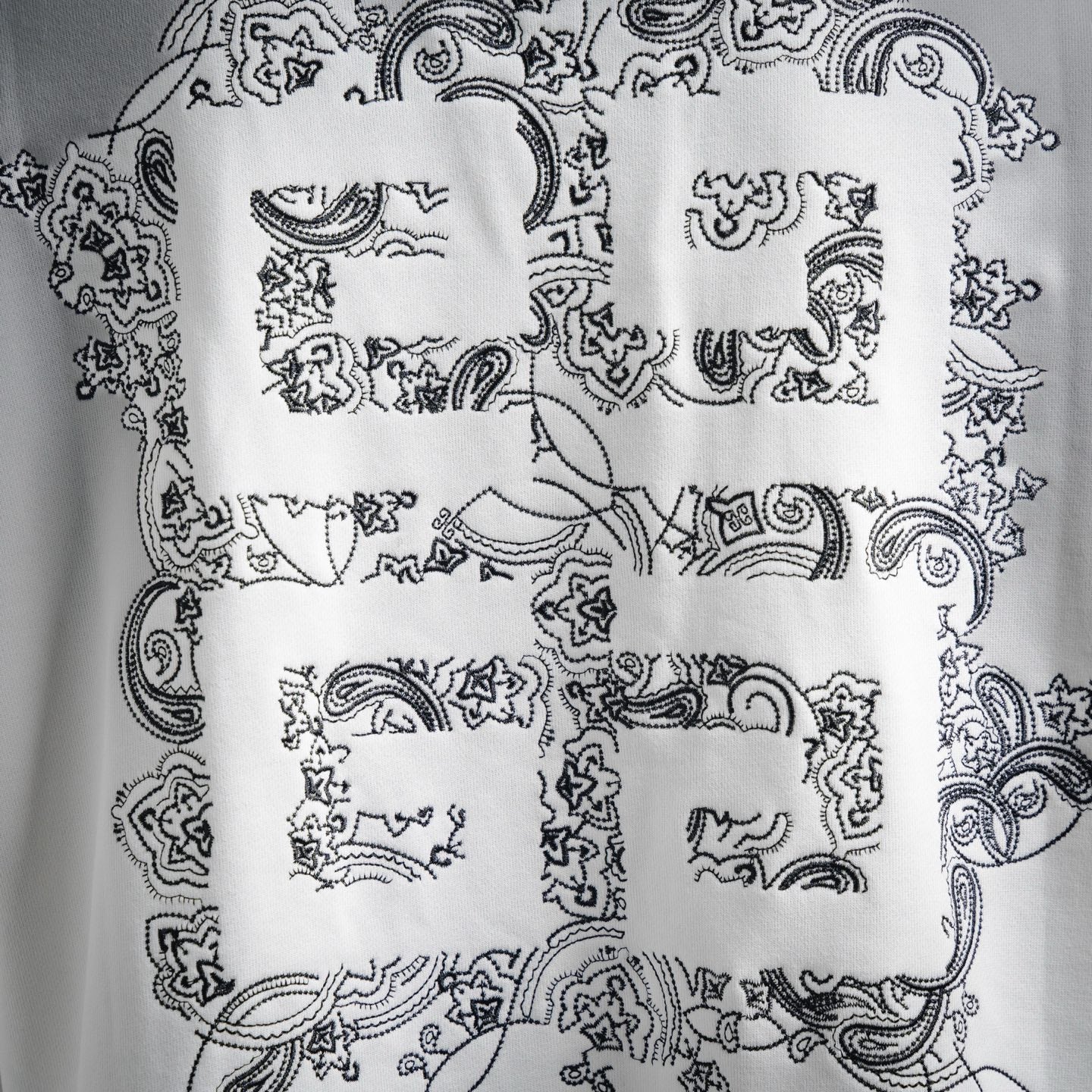 Give 25fw embroidered shirt