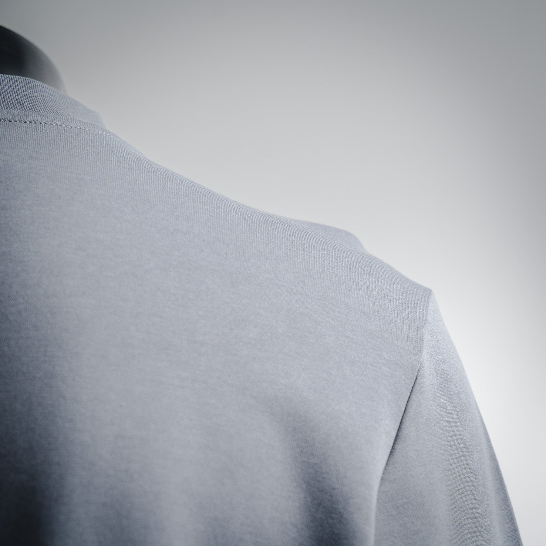 Loe 25fw embroidered shirt