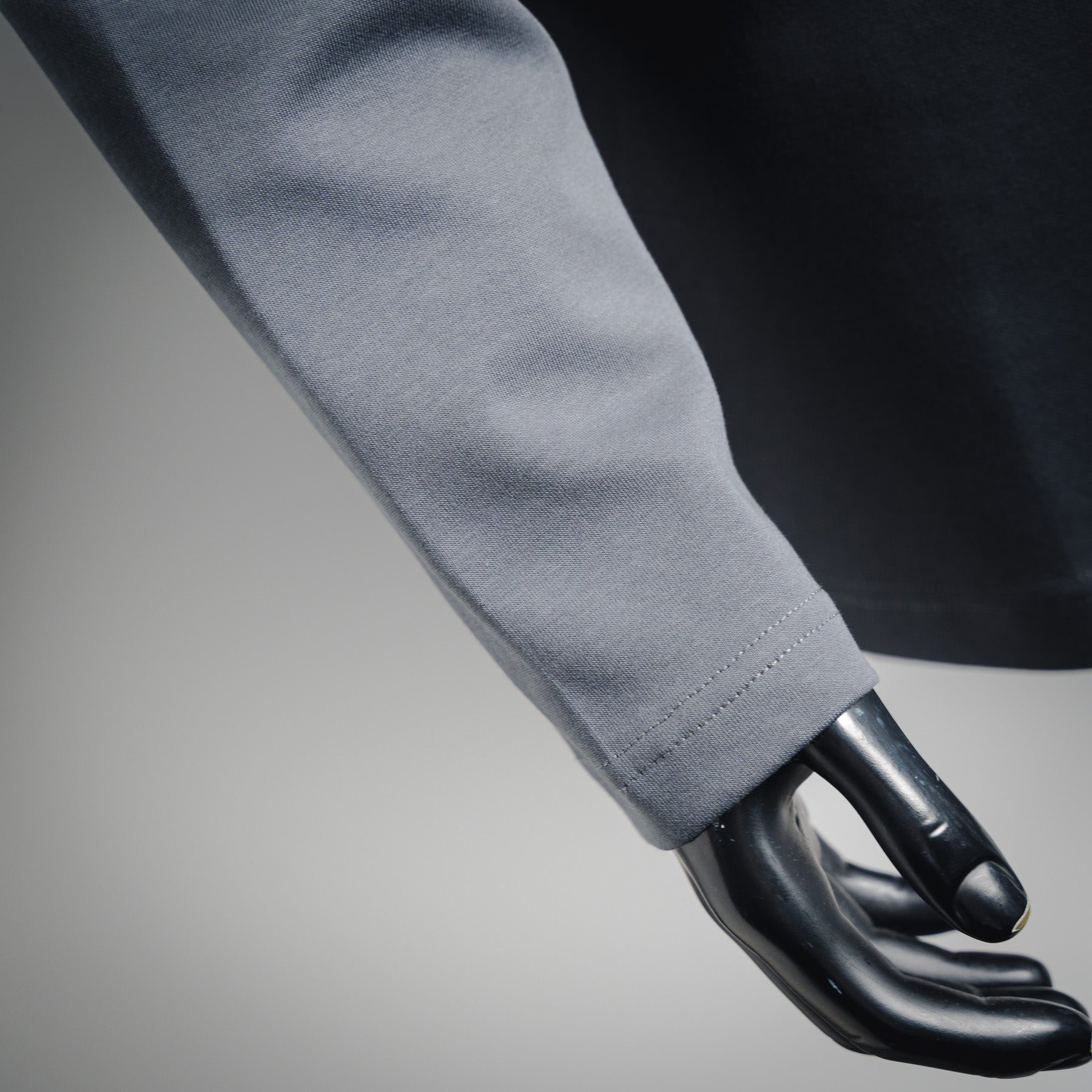 Loe 25fw embroidered shirt