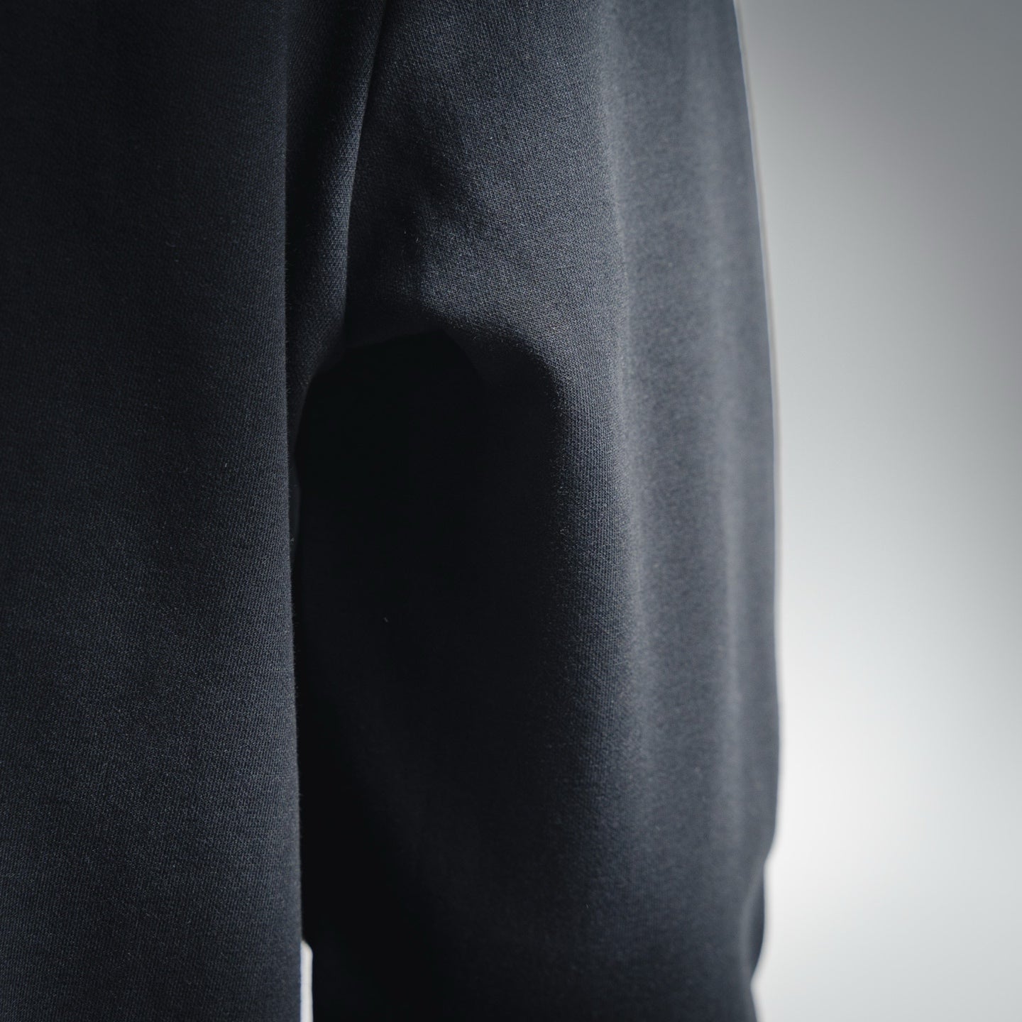 Loe 25fw embroidered shirt