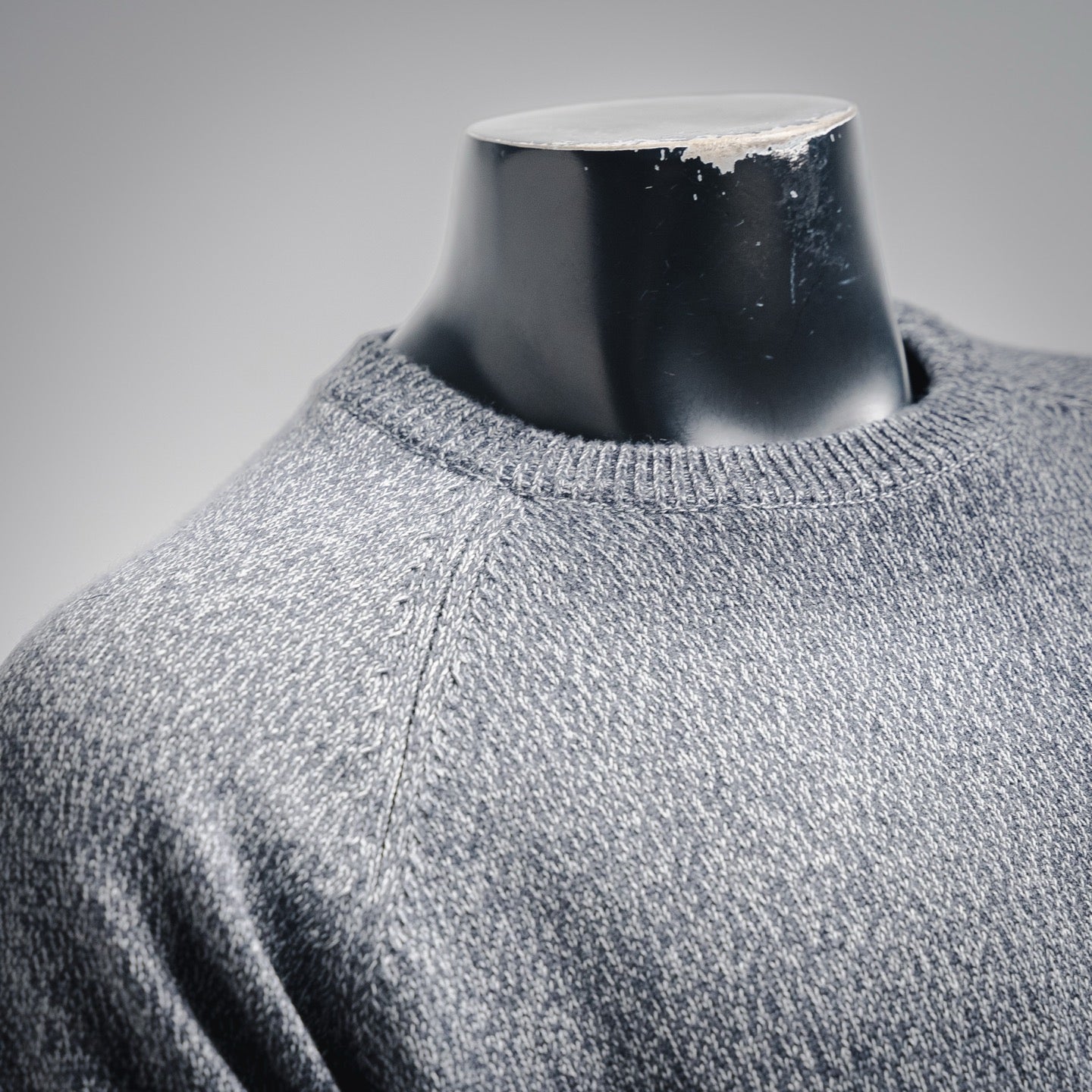 Mon 25fw knitted sweater