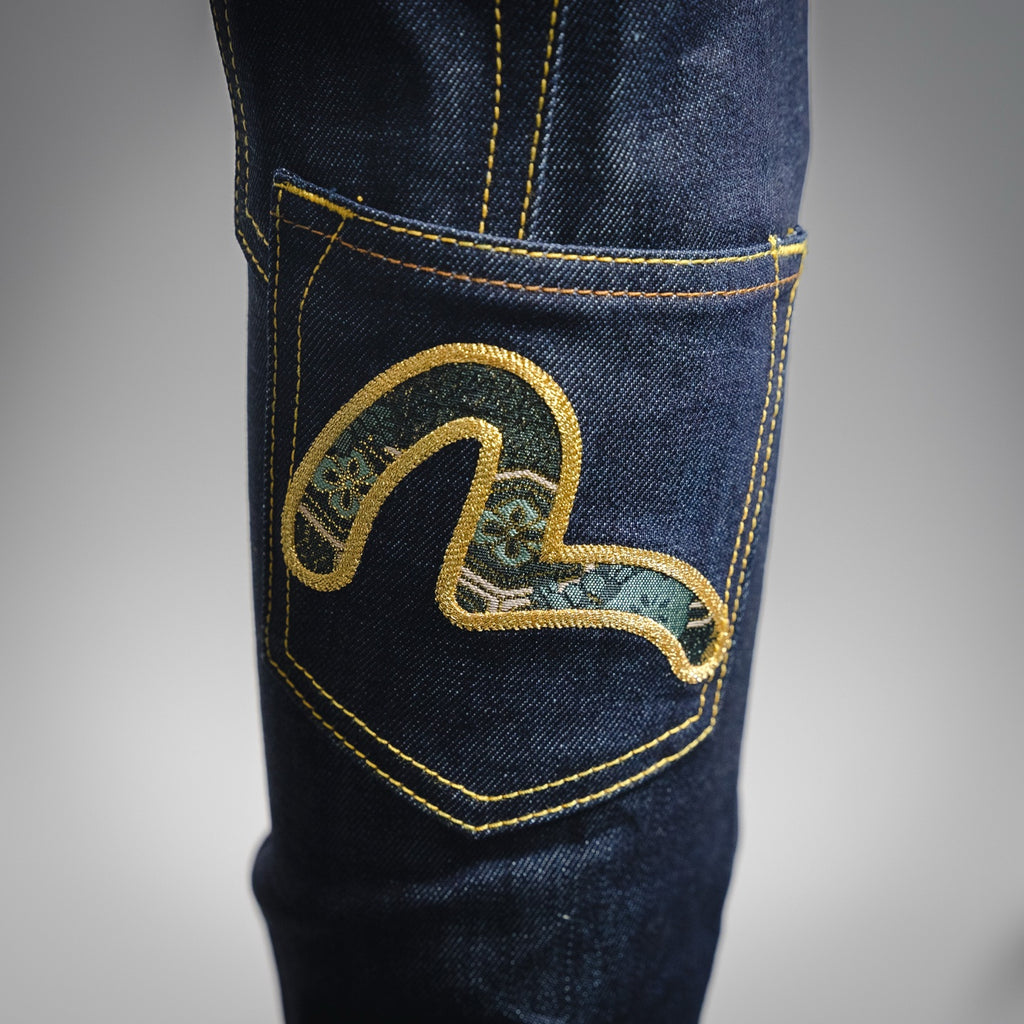 Evis 25fw embroidered jeans