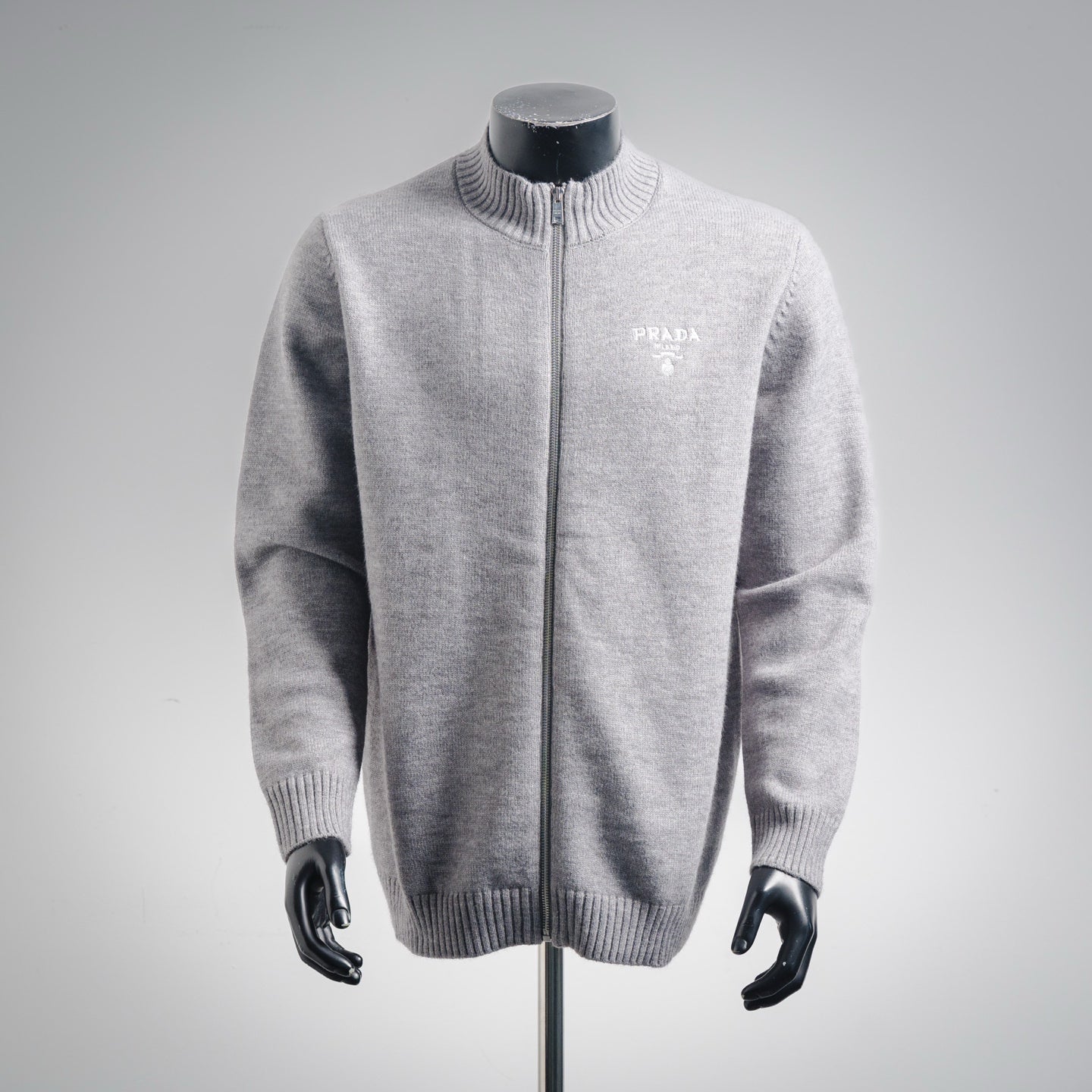 Pra 25fw knitted sweater