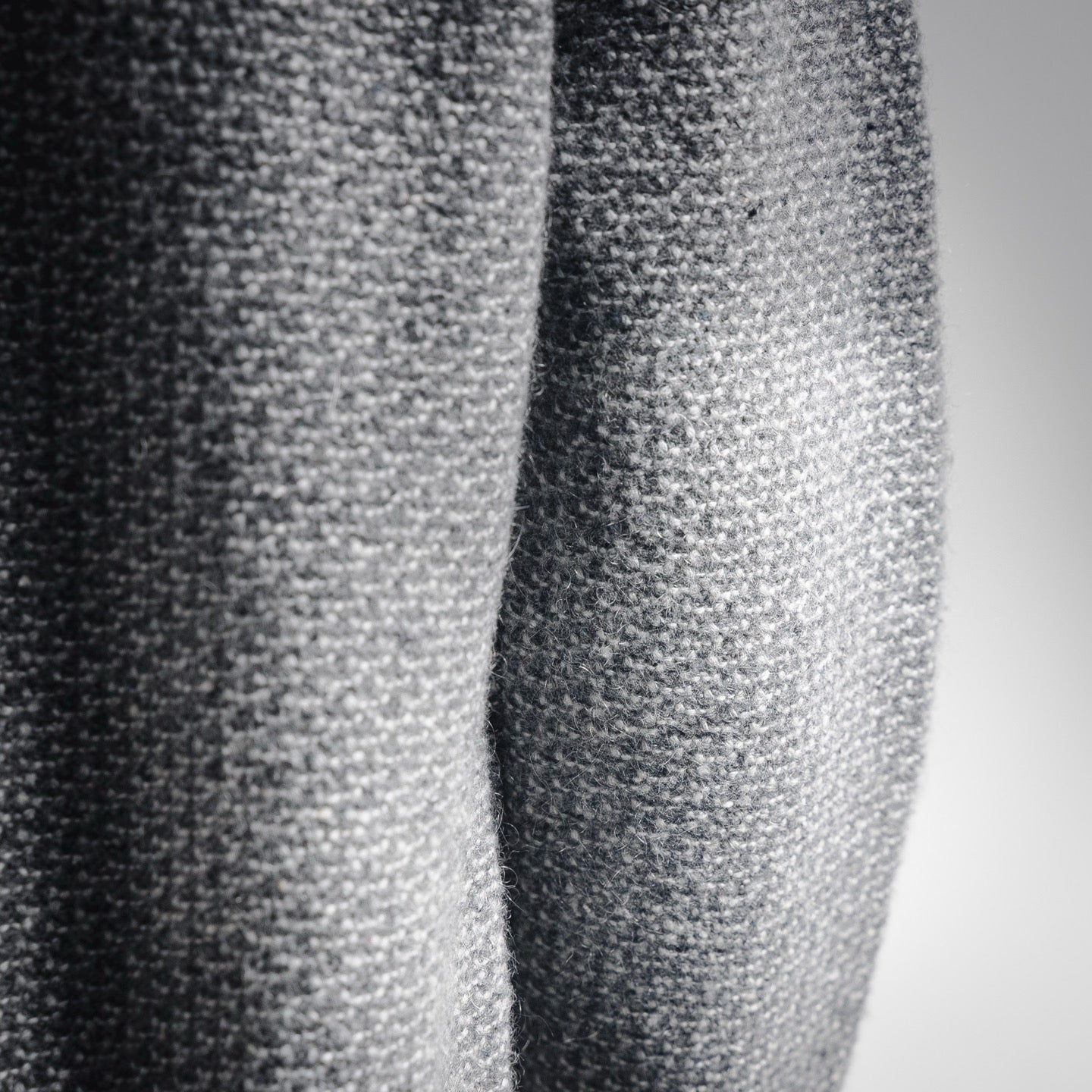 Thom 25fw leisure sweater