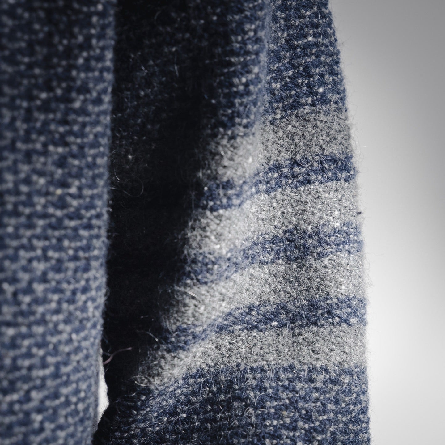 Thom 25fw knitted sweater