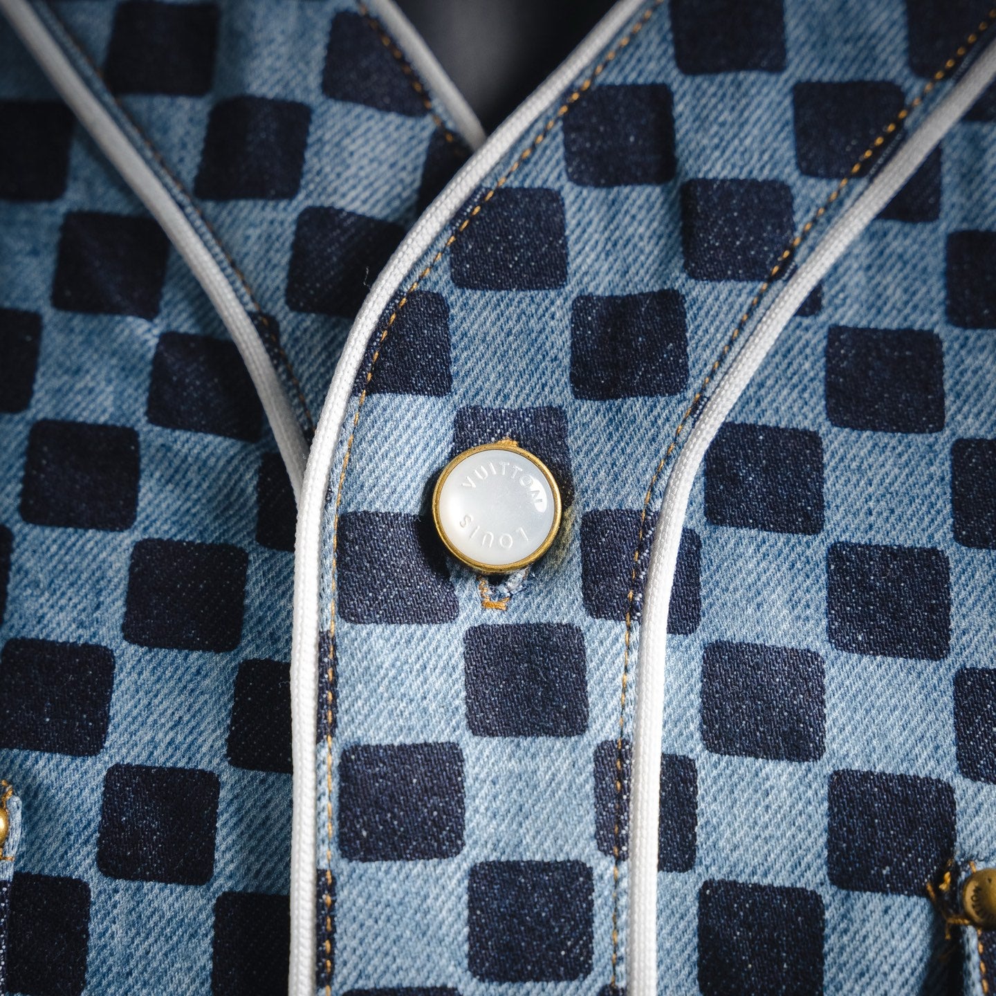 Louis 25fw leisure t-shirt