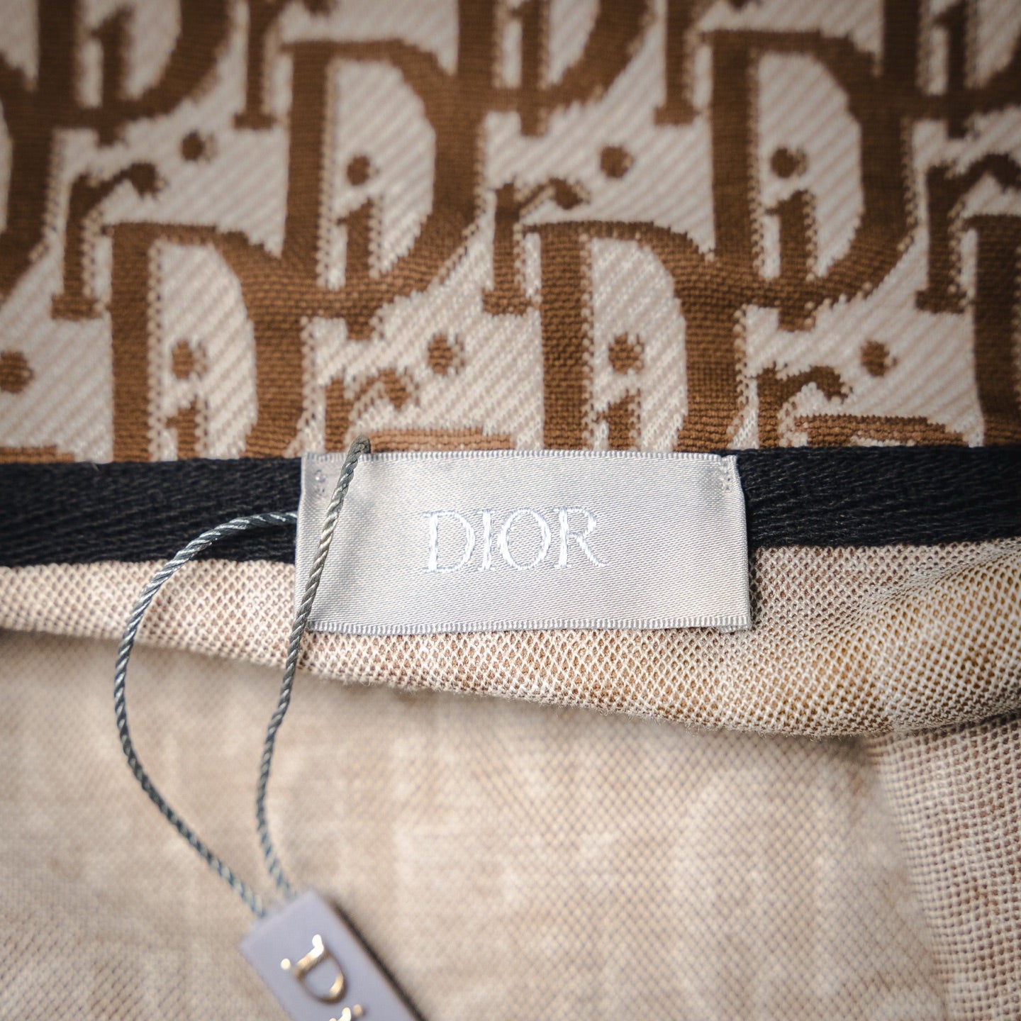 CD 25fw jacquard jacket