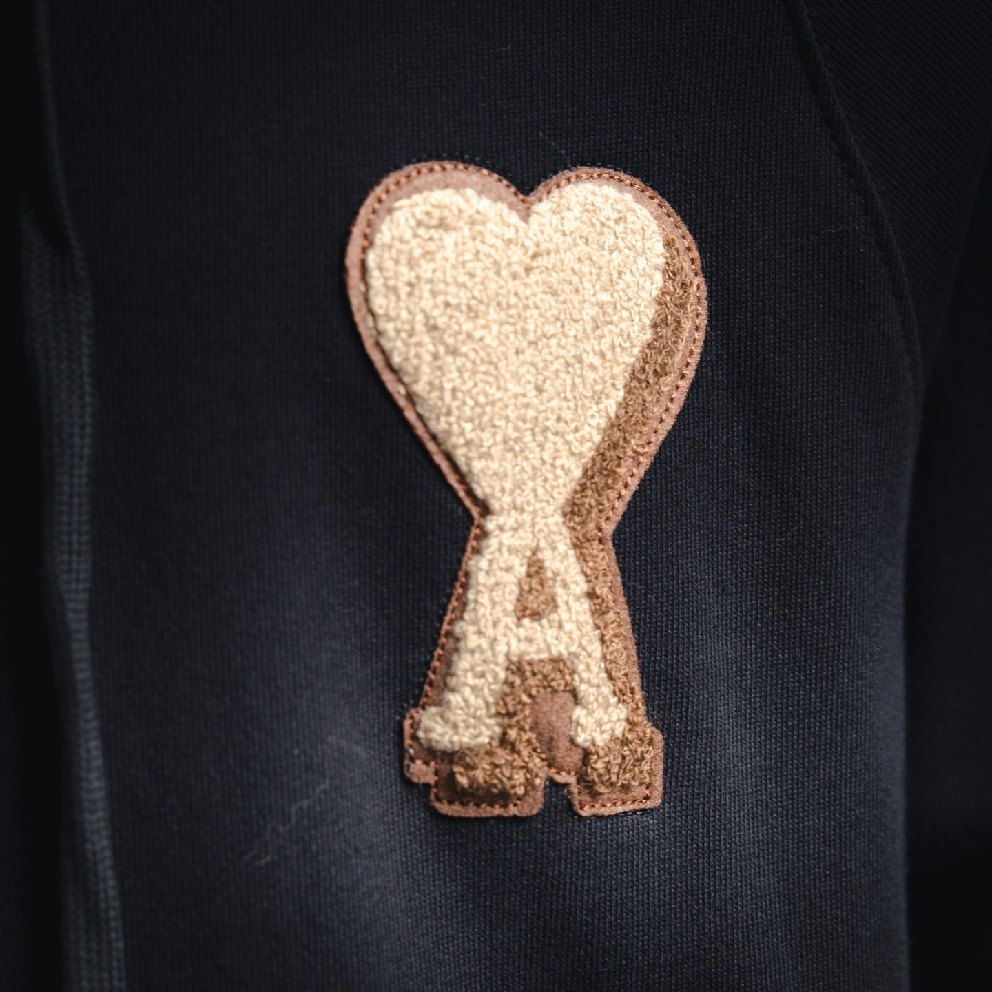 Ami 25fw embroidered hoodie